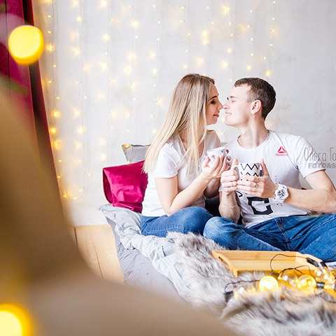 Новогодняя фотосессия для двоих в фотостудии Light Up