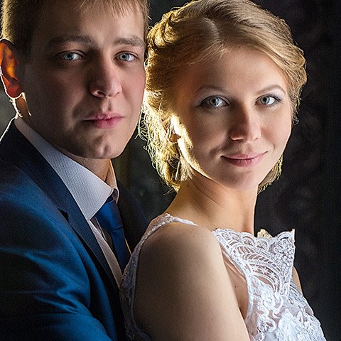 Свадебная фотосессия в кофейне Глобус в Кирове